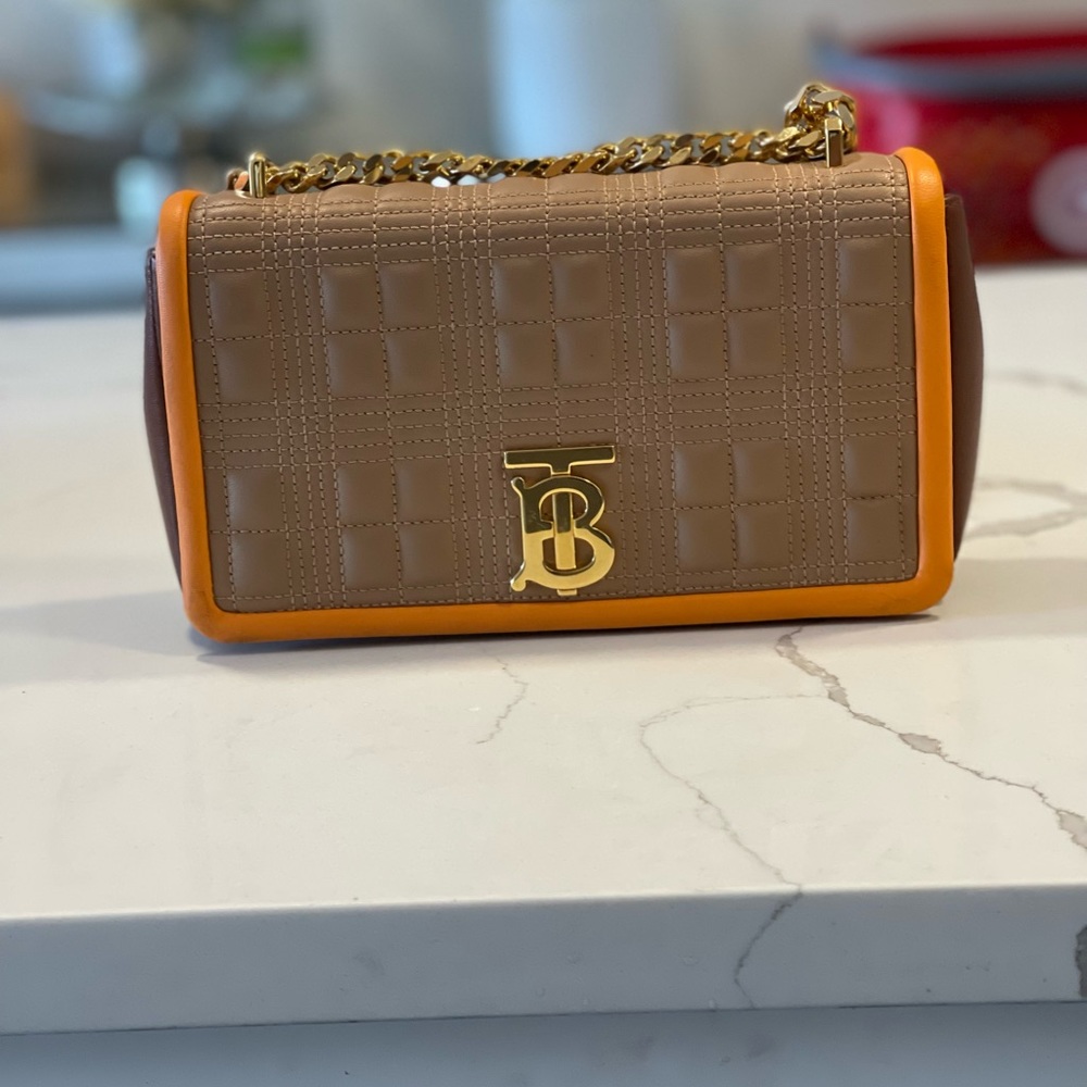 Burberry bag - Picture 4 of 4